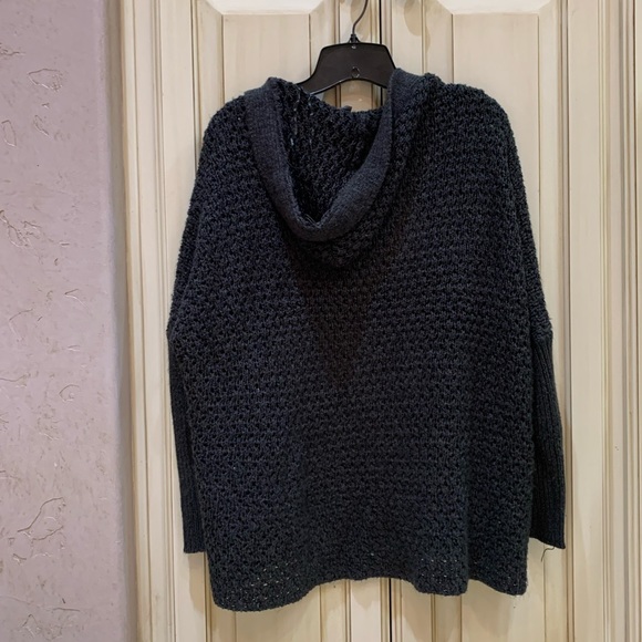 Small Charcoal Gray Flowy Cardigan with Hood - Picture 3 of 3